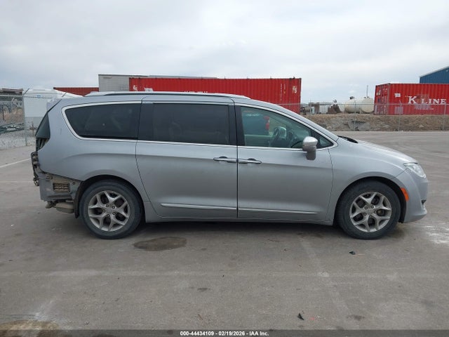 2C4RC1GG0KR552307 Chrysler Pacifica Limited