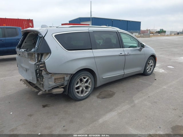 2C4RC1GG0KR552307 Chrysler Pacifica Limited