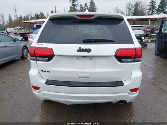 1C4RJFAG1JC284676 Jeep Grand Cherokee Altitude 4x4