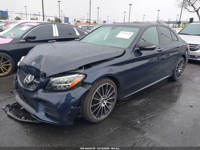 44434120 :رقم المزاد ، W1KWF8DB0MR628215 vin ، 2021 Mercedes-benz C 300 Sedan مزاد بيع