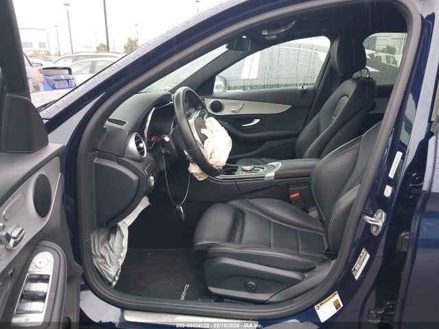 44434120 :رقم المزاد ، W1KWF8DB0MR628215 vin ، 2021 Mercedes-benz C 300 Sedan مزاد بيع