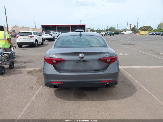 ZARFAEEN3H7533218 Alfa Romeo Giulia Ti Awd