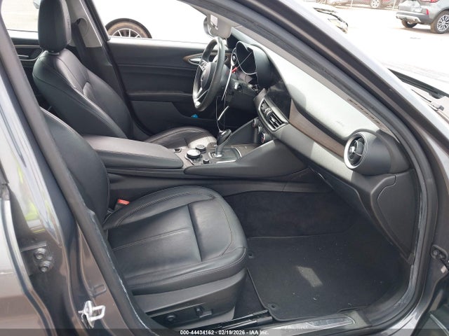 2017 ALFA ROMEO GIULIA ZARFAEEN3H7533218 Photo 4