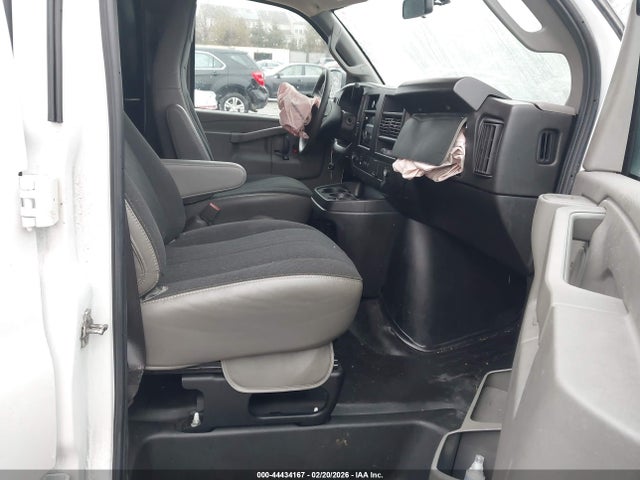 Продажа на аукционе авто 2022 Gmc Savana Cargo Rwd 2500 Regular Wheelbase Work Van, vin: 1GTW7AFPXN1255725, номер лота: 44434167