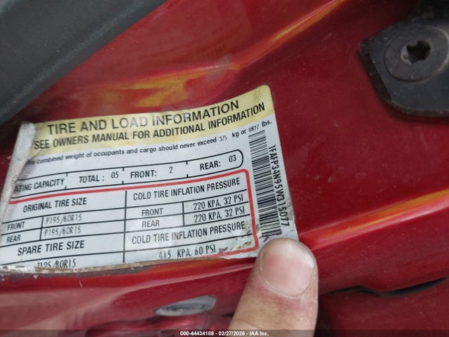 2005 FORD FOCUS 1FAFP34N95W315077 Photo 8