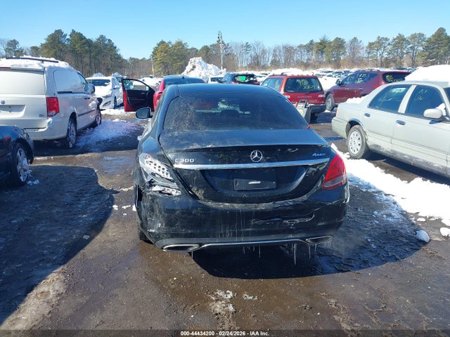 2018 Mercedes-benz C 300 4matic მანქანა იყიდება აუქციონზე, vin: WDDWF4KBXJR421354, აუქციონის ნომერი: 44434200