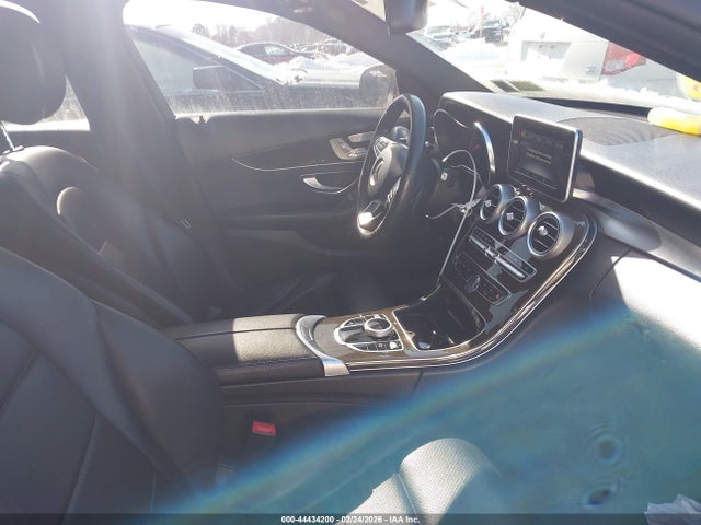2018 Mercedes-benz C 300 4matic მანქანა იყიდება აუქციონზე, vin: WDDWF4KBXJR421354, აუქციონის ნომერი: 44434200