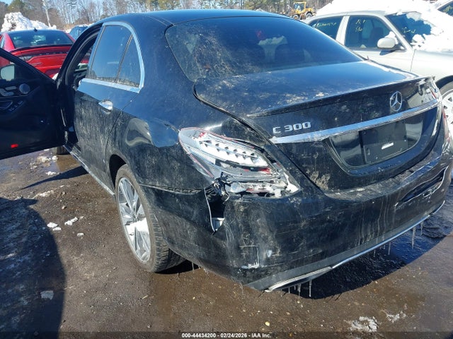 2018 Mercedes-benz C 300 4matic მანქანა იყიდება აუქციონზე, vin: WDDWF4KBXJR421354, აუქციონის ნომერი: 44434200