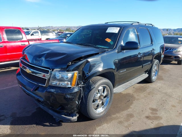 2013 CHEVROLET TAHOE 1GNSKAE06DR114305 Photo 1
