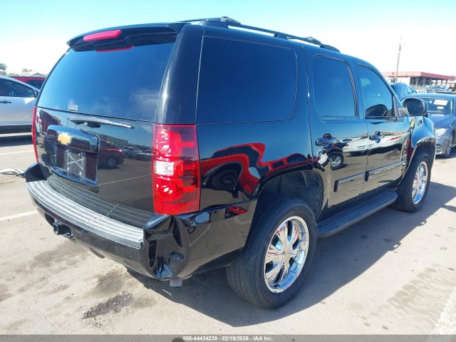 2013 CHEVROLET TAHOE 1GNSKAE06DR114305 Photo 3