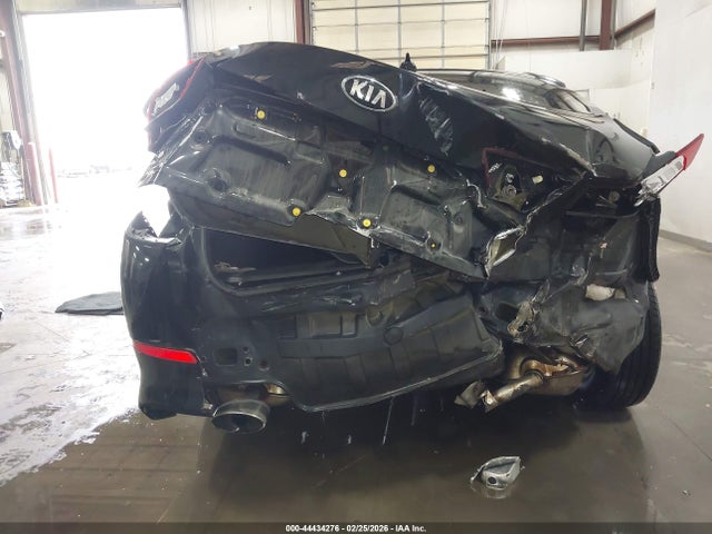 5XXGM4A76FG364999 KIA Optima Lx