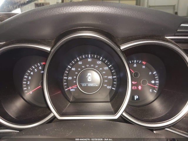 5XXGM4A76FG364999 KIA Optima Lx