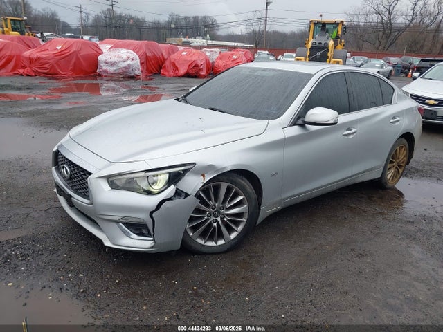 44434293 :رقم المزاد ، JN1EV7AR7JM431008 vin ، 2018 Infiniti Q50 3.0t Luxe مزاد بيع