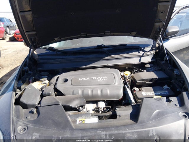 Продажа на аукционе авто 2018 Jeep Cherokee Latitude Tech Connect Fwd, vin: 1C4PJLCBXJD587828, номер лота: 44434294