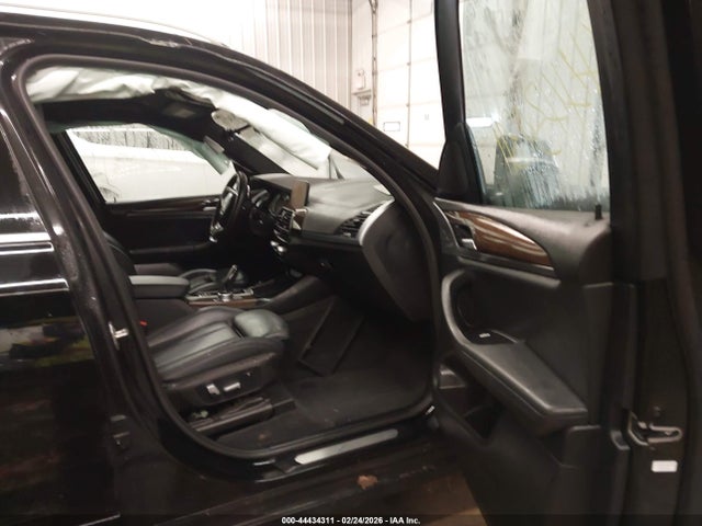 2019 BMW X3 5UXTR9C51KLD94819 Photo 4