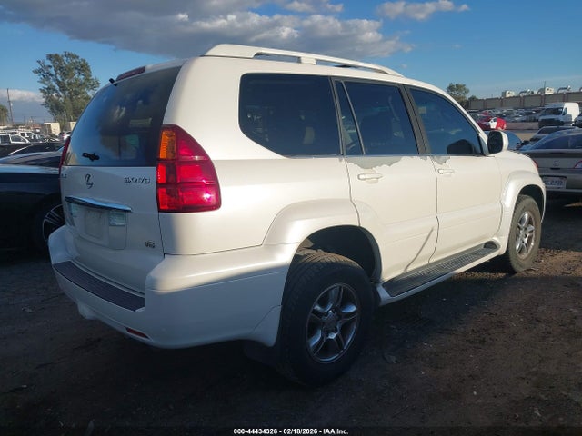 2004 LEXUS GX 470 JTJBT20X540060044 Photo 3