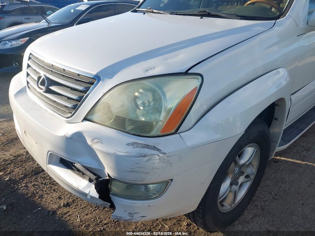 2004 LEXUS GX 470 JTJBT20X540060044 Photo 5