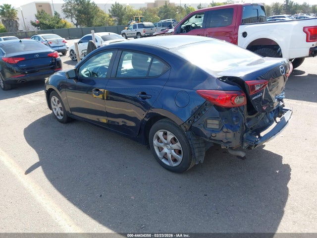 JM1BM1U78F1267335 Mazda Mazda3 I Sport