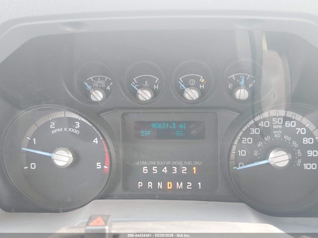 1FD8X3BT6GEC90566 Ford F-350 Xl