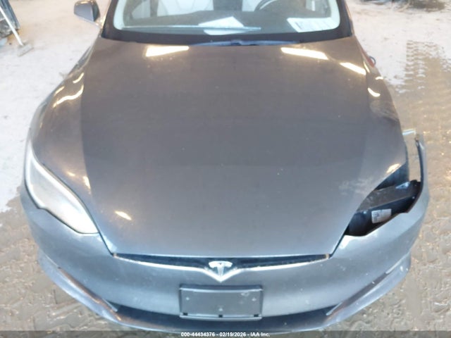 2019 TESLA MODEL S 5YJSA1E29KF305927 Photo 9