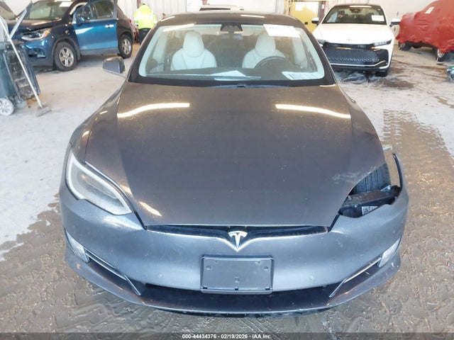 Продаж на аукціоні авто 2019 Tesla Model S 100d/75d/long Range/standard Range, vin: 5YJSA1E29KF305927, номер лоту: 44434376