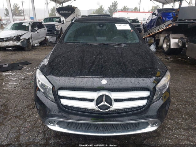 WDCTG4EB5HJ341839 Mercedes-Benz GLA 250