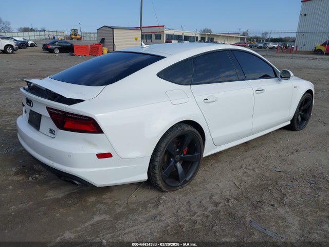 2016 AUDI A7 WAU2GAFC2GN013743 Photo 3