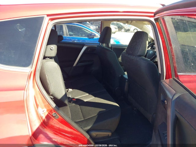 JTMBFREV8HJ151741 Toyota RAV4 LE