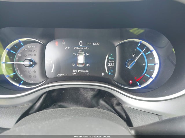 Chrysler Pacifica Hybrid Touring Plus 2018 2C4RC1H77JR332966 Image 7