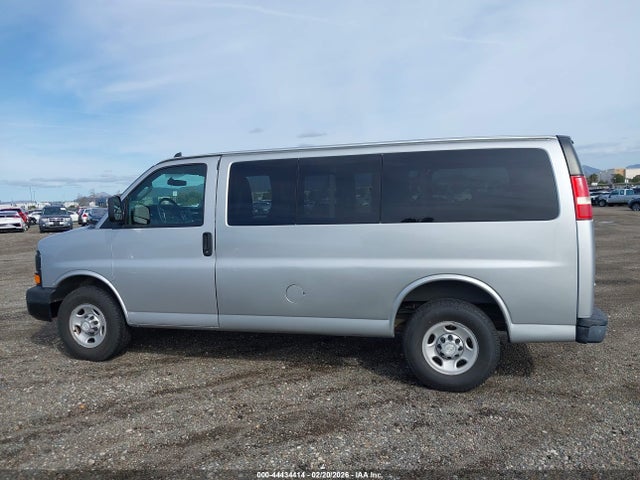 1GAWGEFG6G1253974 Chevrolet Express 2500 Ls