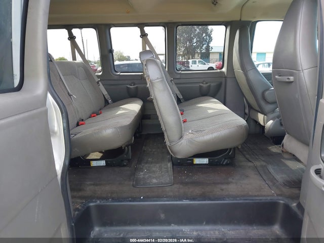 1GAWGEFG6G1253974 Chevrolet Express 2500 Ls