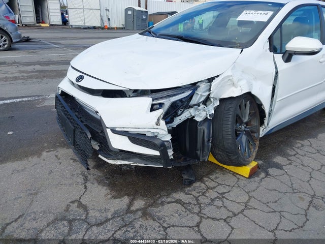 Toyota COROLLA SE 2025 5YFP4MCE5SP225072 Image 6