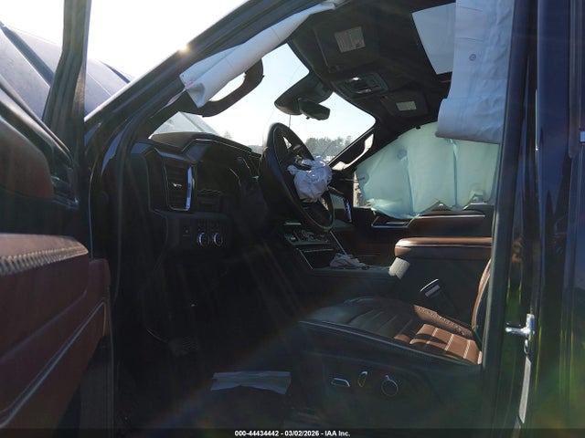 2025 Gmc Sierra 3500hd მანქანა იყიდება აუქციონზე, vin: 1GT4UYEY8SF180427, აუქციონის ნომერი: 44434442