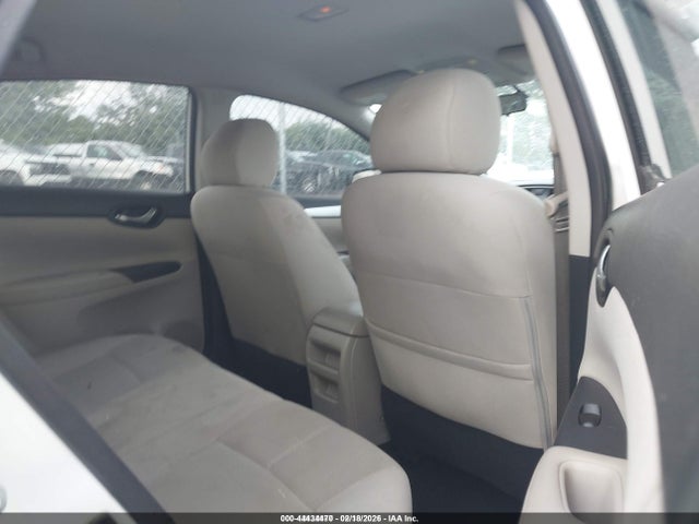 44434470 :رقم المزاد ، 3N1AB7AP8HY221613 vin ، 2017 Nissan Sentra S مزاد بيع