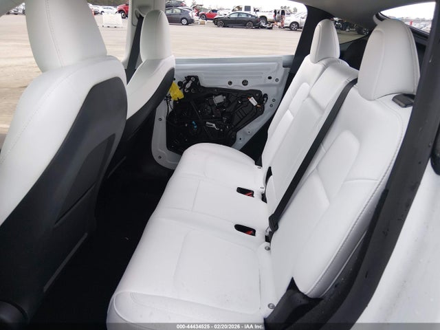 Продажа на аукционе авто 2023 Tesla Model Y, vin: 7SAYGDEE8PF790060, номер лота: 44434525