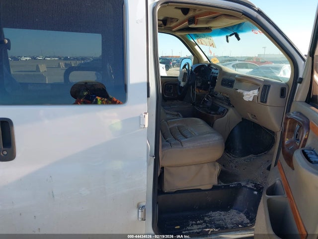 2000 Chevrolet Express Upfitter Pkg. მანქანა იყიდება აუქციონზე, vin: 1GBFG15R4Y1172092, აუქციონის ნომერი: 44434526