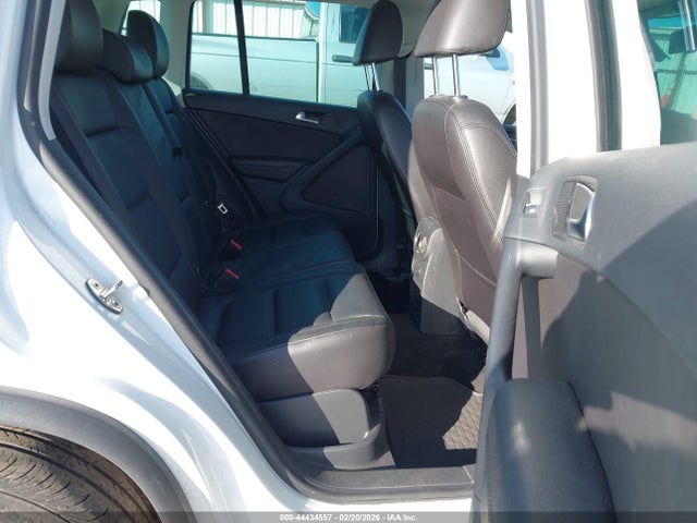 WVGUV7AX7HW504511 Volkswagen Tiguan 2.0t Sport