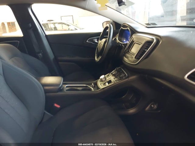 2015 CHRYSLER 200 1C3CCCAB0FN624838 Photo 4