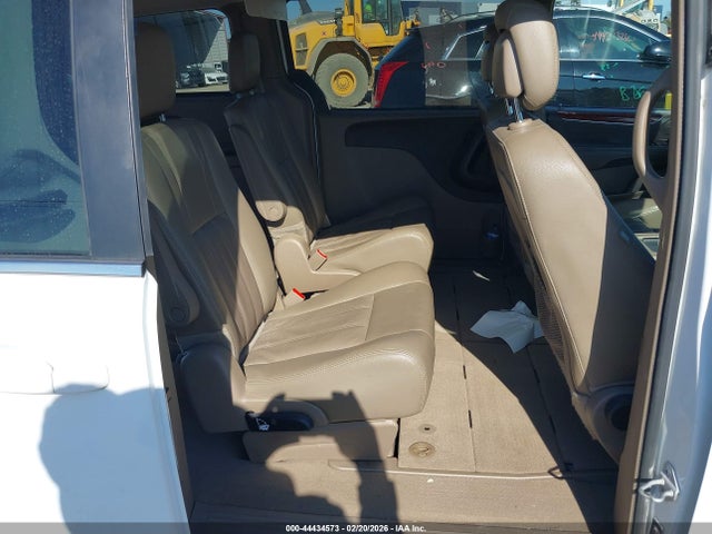 Продаж на аукціоні авто 2016 Chrysler Town & Country Touring, vin: 2C4RC1BG2GR155941, номер лоту: 44434573