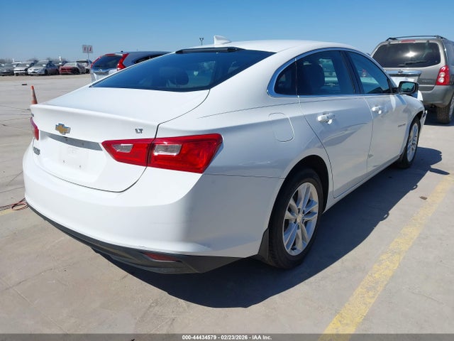 1G1ZD5ST5JF164402 Chevrolet MALIBU LT