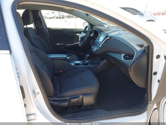 1G1ZD5ST5JF164402 Chevrolet MALIBU LT