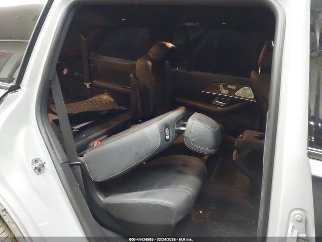 Продажа на аукционе авто 2025 Mercedes-benz Gls 450 4matic, vin: 4JGFF5KE7SB297236, номер лота: 44434585