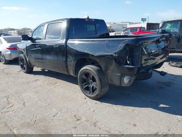 2020 RAM 1500 1C6RREFT2LN405061 Photo 2