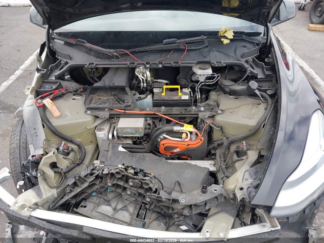 2021 TESLA MODEL Y 5YJYGDEE8MF301617 Photo 9