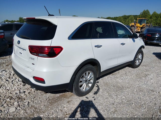Продажа на аукционе авто 2020 Kia Sorento 2.4l L, vin: 5XYPG4A31LG656863, номер лота: 44434674