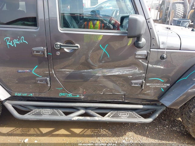 2014 JEEP WRANGLER UNLIMITED 1C4BJWFG8EL167743 Photo 5