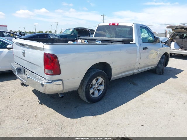3C6JR6DG3JG322432 RAM 1500 Tradesman 4x2 8&#039; Box