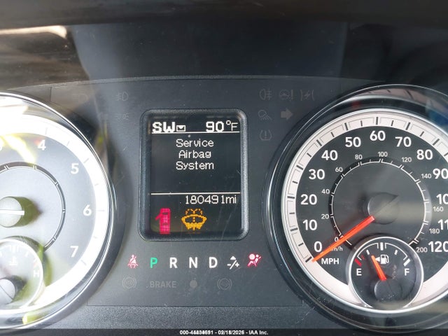 3C6JR6DG3JG322432 RAM 1500 Tradesman 4x2 8&#039; Box