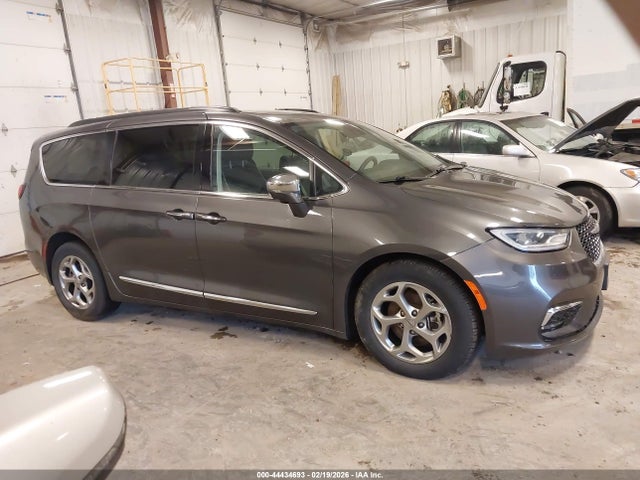 2022 Chrysler Pacifica Limited მანქანა იყიდება აუქციონზე, vin: 2C4RC1GG0NR162263, აუქციონის ნომერი: 44434693