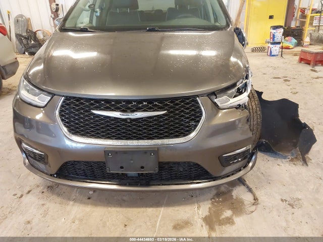 2022 Chrysler Pacifica Limited მანქანა იყიდება აუქციონზე, vin: 2C4RC1GG0NR162263, აუქციონის ნომერი: 44434693